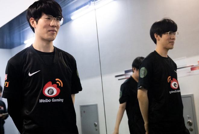 美国队教练压力巨大！，TheShy遭遇三持续失利观众掌声雷动的简单介绍